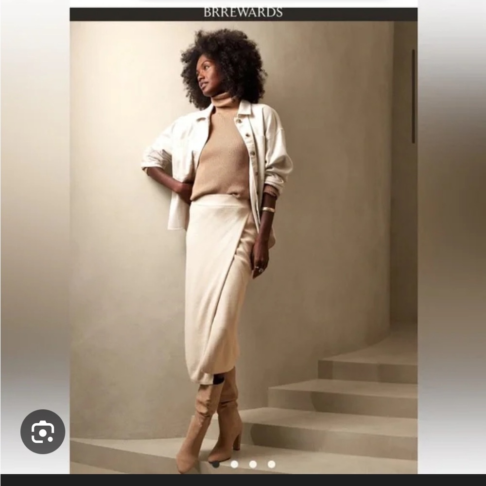 Cream colored banana republic wrap sweater skirt